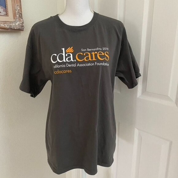 Hanes CDA California Dental Association Cares T-Shirt Sz Med San Bernardino 2019 - Picture 2 of 7